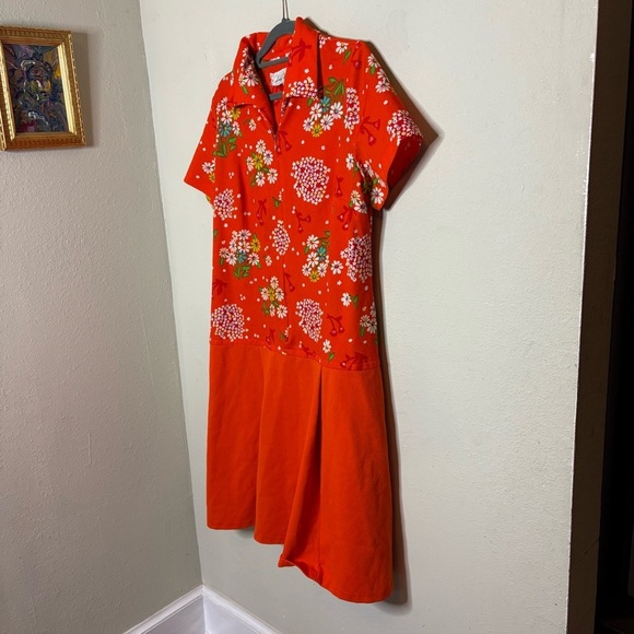 Lady Windsor Orange Floral Dress 1970s - Picture 2 of 6